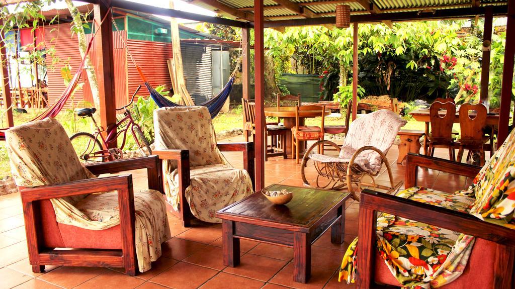 Hakuna Matata Hostel Cahuita Dış mekan fotoğraf