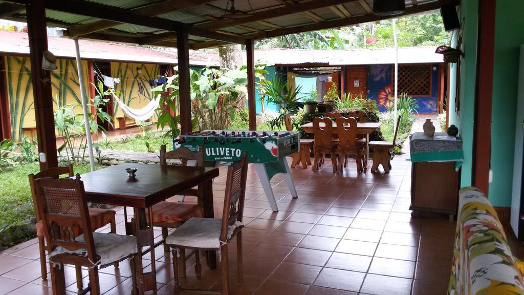 Hakuna Matata Hostel Cahuita Dış mekan fotoğraf
