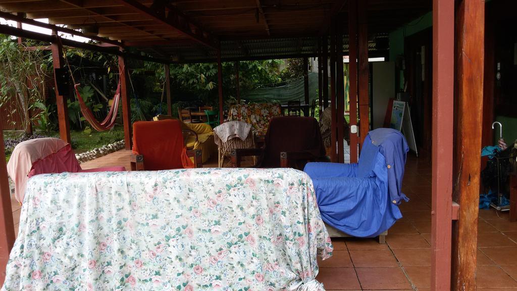 Hakuna Matata Hostel Cahuita Dış mekan fotoğraf