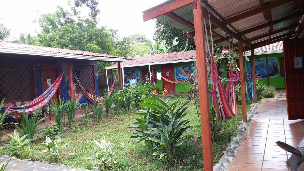 Hakuna Matata Hostel Cahuita Dış mekan fotoğraf