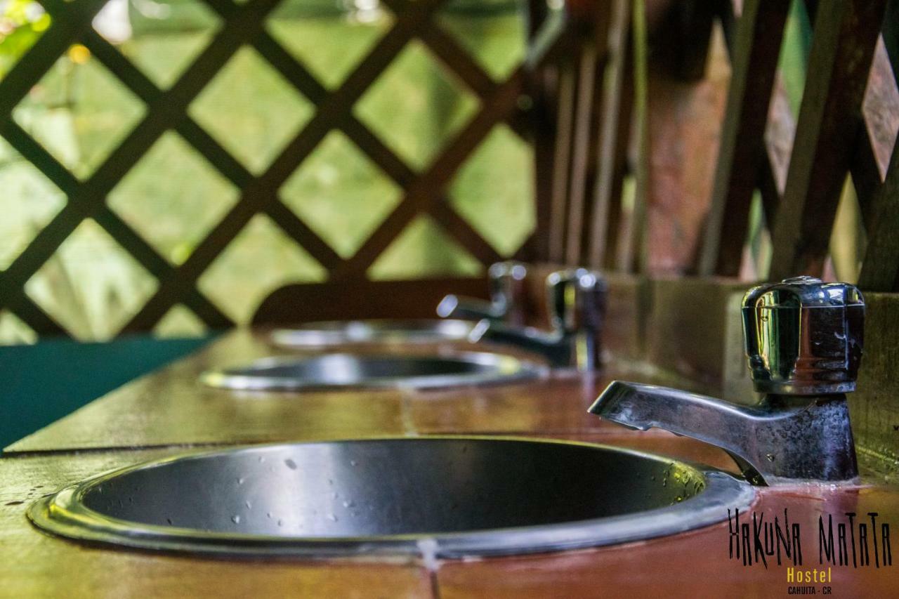 Hakuna Matata Hostel Cahuita Dış mekan fotoğraf